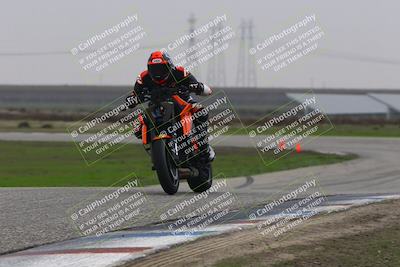 media/Nov-30-2025-TrackDaz (Sun) [[d8b22663df]]/A Group/Session 4 (Wheelie Bump)/